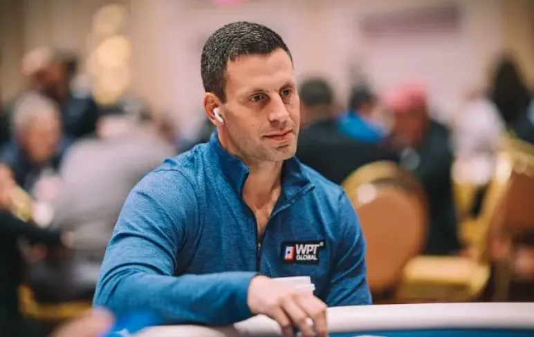 Гаррет Адельштайн покерист