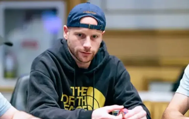 Філіп Вишоватий покерист