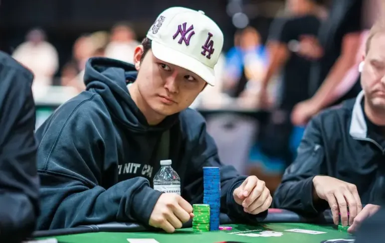 Даніель Хіросе бейсболіст