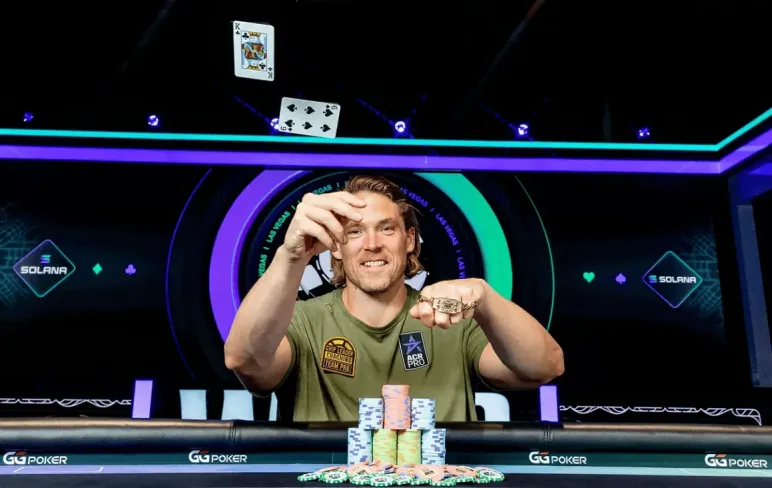 Алекс Фоксен виграв 4-й браслет WSOP, Назар Бугайов посів 5 місце