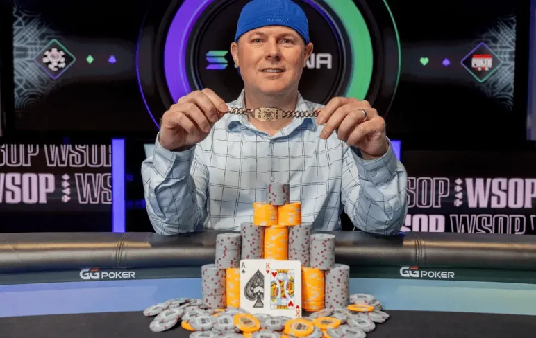 Джастін Сміт перетворив $500 на $550,000 у WSOP Colossus