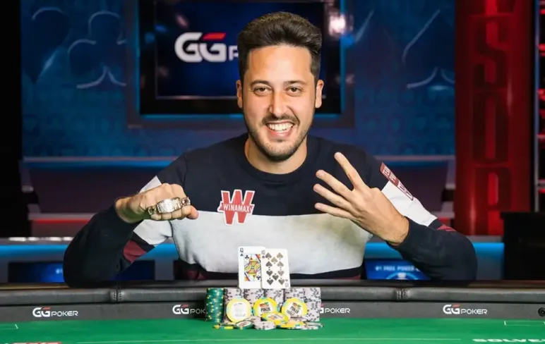 Адріан Матеос, покерист