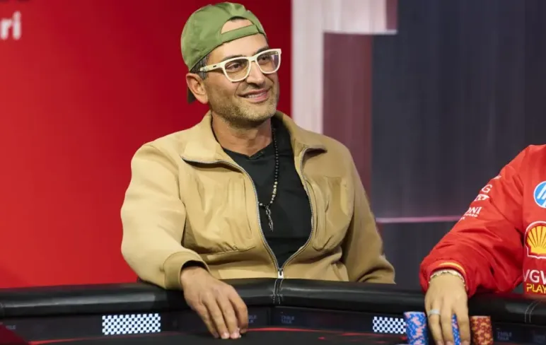 Антоніо Есфандіарі покерист