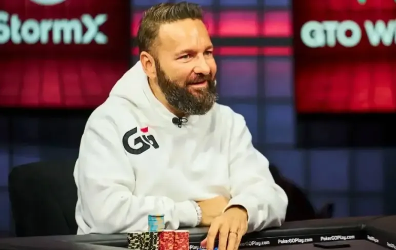 Даніель Негреану покерист