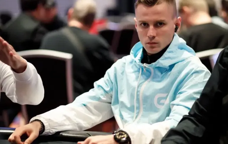 Семен Карий покерист