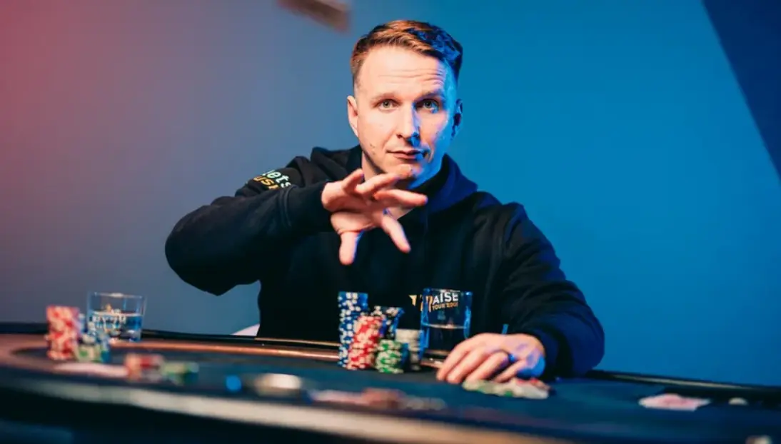 Бенджамін Ролле покерист