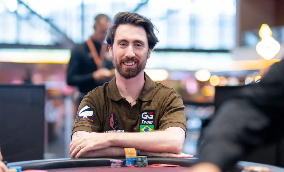 Карлос Енріке покерист