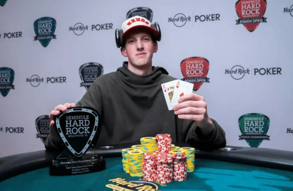 19-річний студент виграв $147,000 на SHR Poker Open