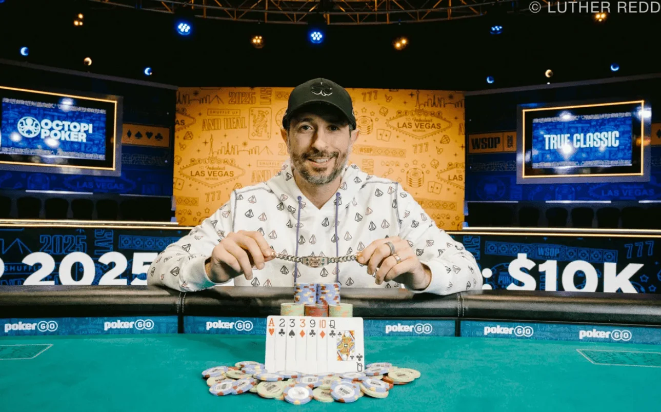 Брайан Раст виграв сьомий браслет WSOP в Razz Championship