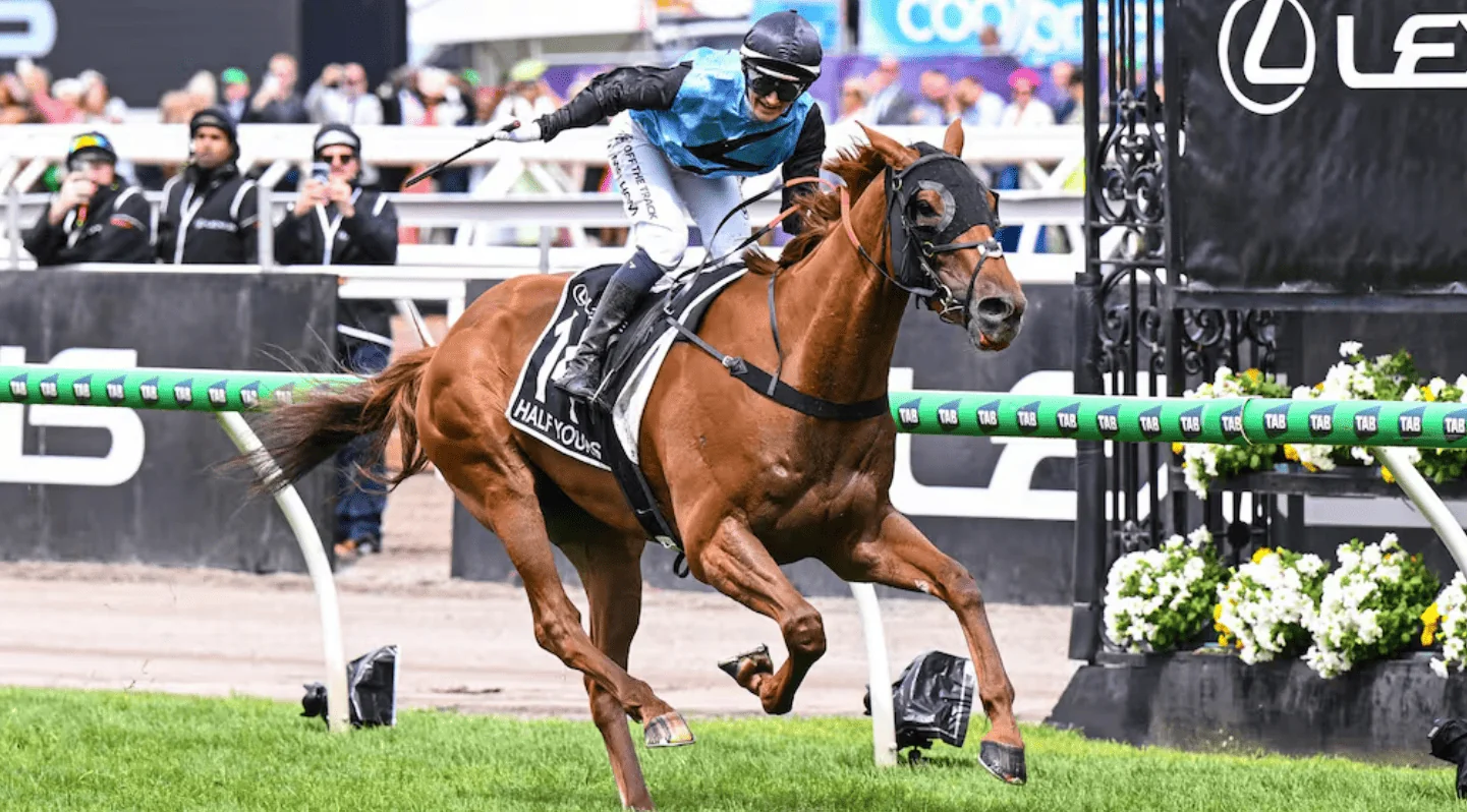 Tony G підкорює Австралію: $4,500,000 за перемогу його коня!