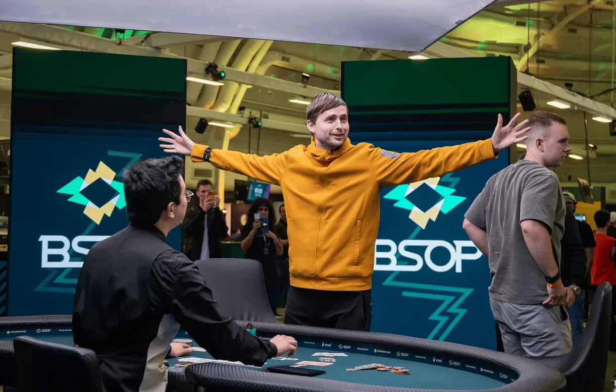 Камбек Мартіна Кабрхела: від відставання 14:1 до тріумфу на BSOP