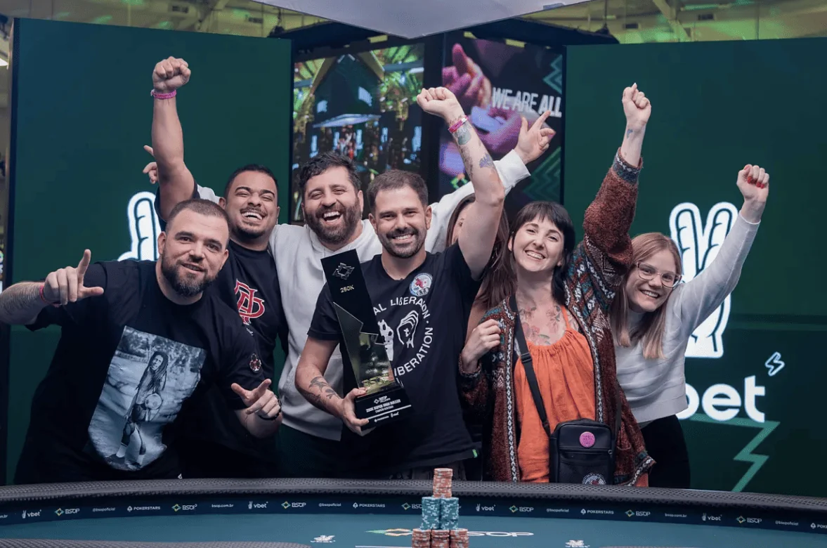 Феліпе Бояновський здобуває титул BSOP Super High Roller та $640,000