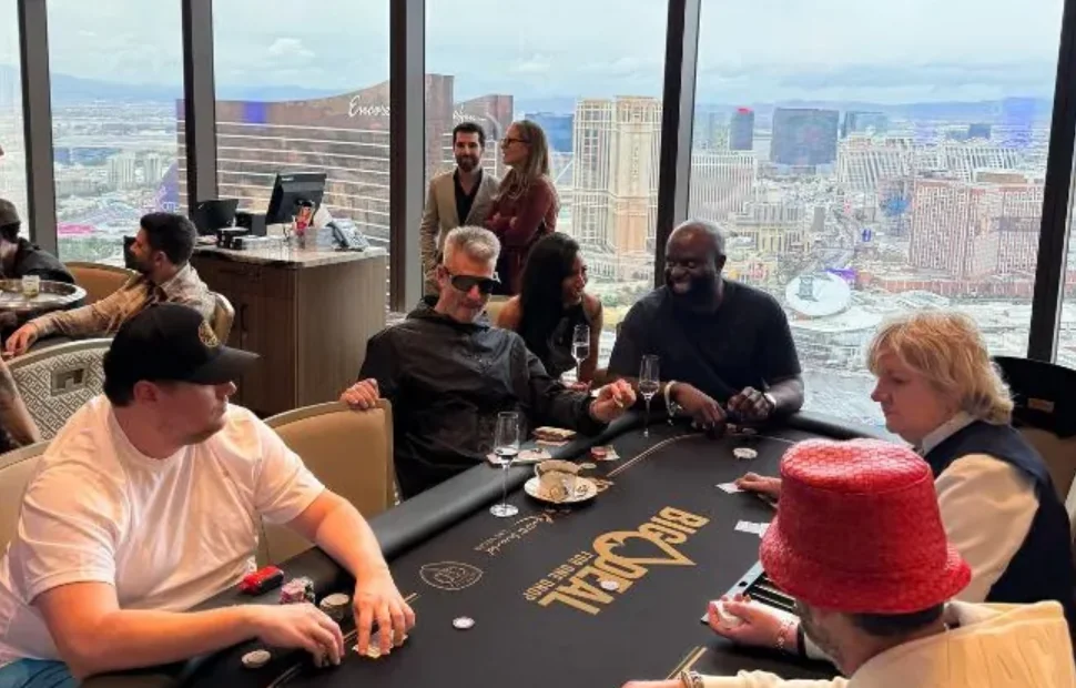 Покер на 66 поверсі: Філ Гельмут організував благодійну подію