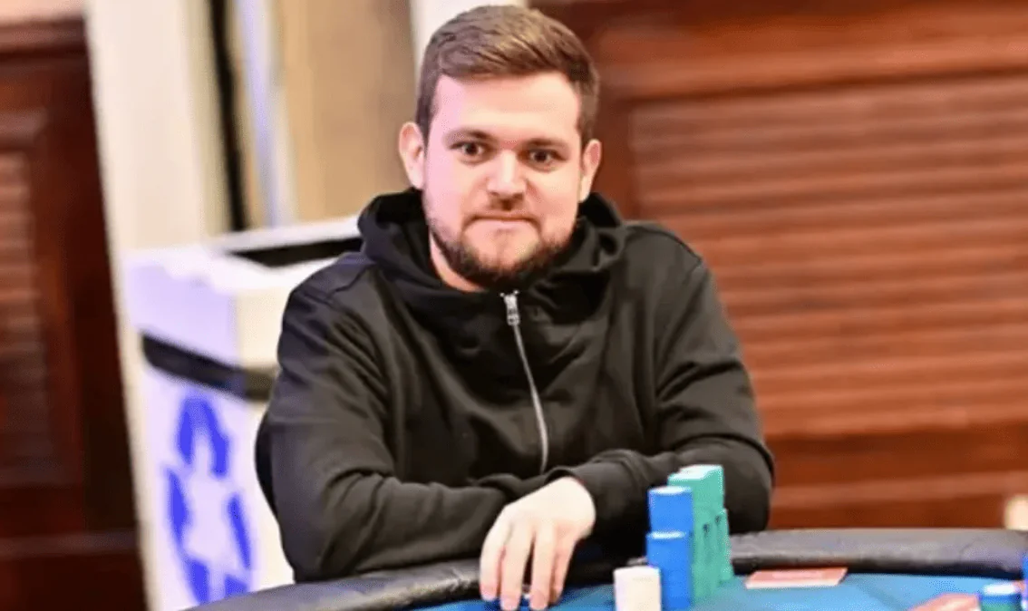 Ренат Богданов став переможцем $1,050 Tuesday Heater HR