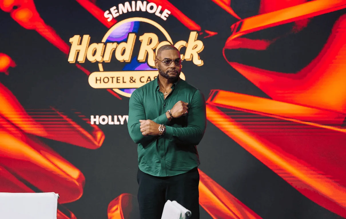 Бедбіт зупинив легенду NFL за крок до титулу WPT