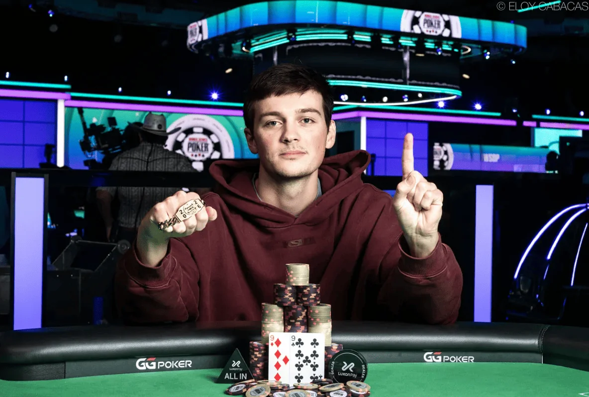 Майлз Маллалі виграв турбо-баунті WSOP за $5,000 та заробив рекордні $593,601