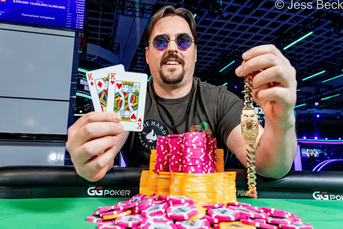 Від кухонного столу до чемпіонства WSOP: історія тріумфу Еріка Вебера
