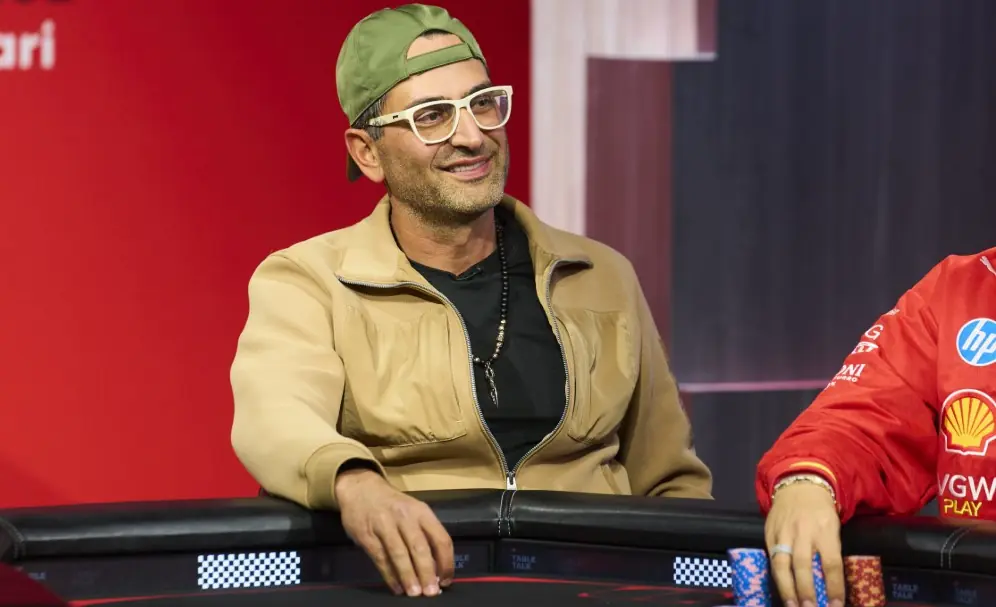 Антоніо Есфандіарі покерист