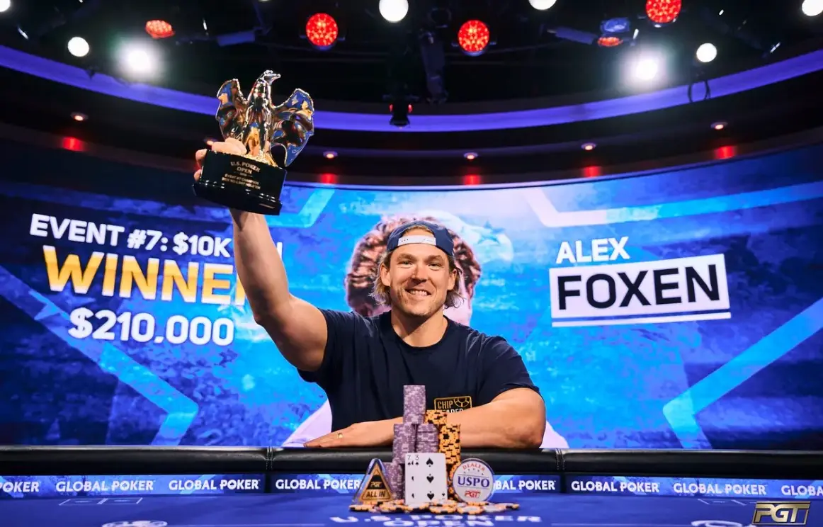 Алекс Фоксен покерист