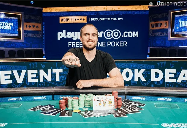 Майстер на всі види покеру: Раян Хоніг переміг в Dealers Choice Championship