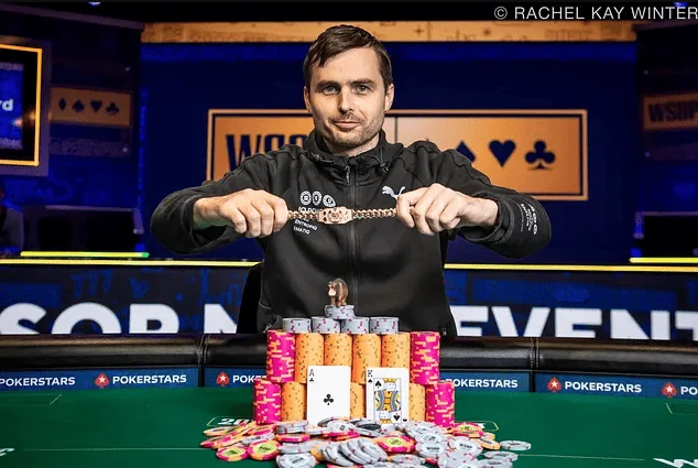 Мартін Кабрхел отримав $843,140 за перемогу в Mini ME WSOP