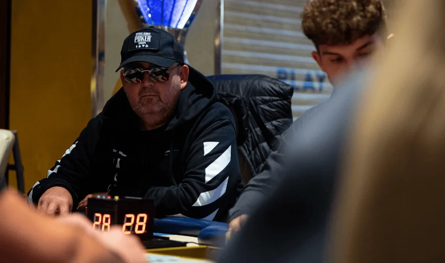 Олег Охотський зіграв за фінальним столом WSOPE